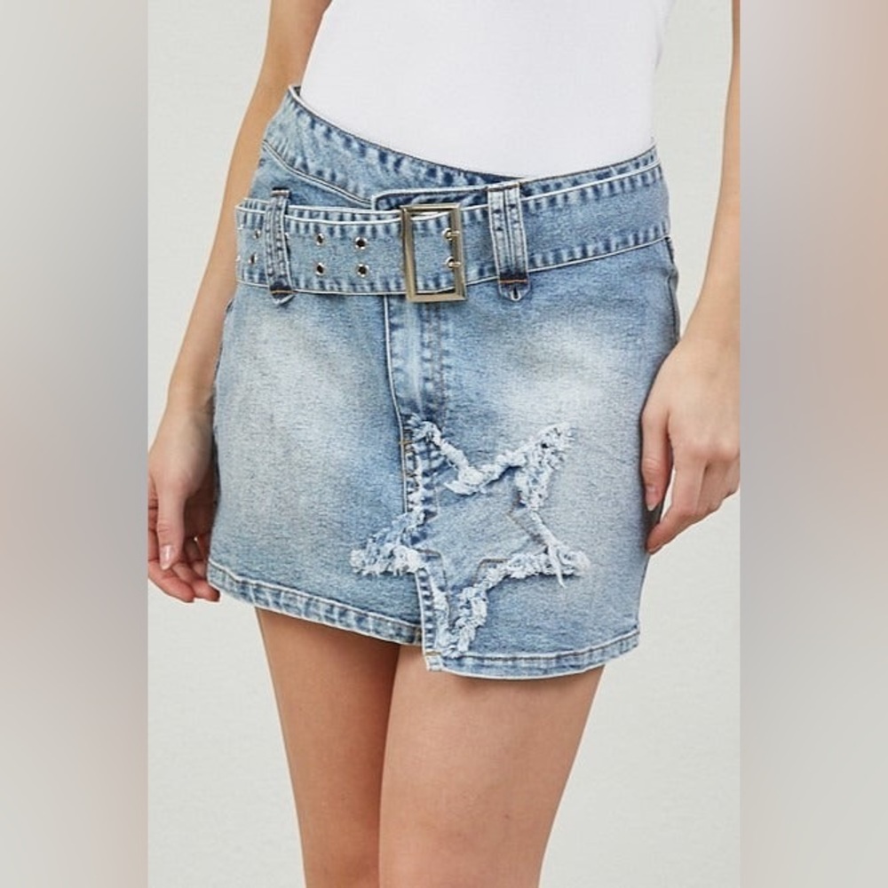 Star Patch Asymmetrical Denim Mini Skirt with Belt